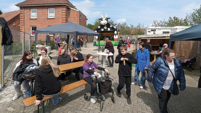 Frühlingsfest lockt hunderte Gäste
