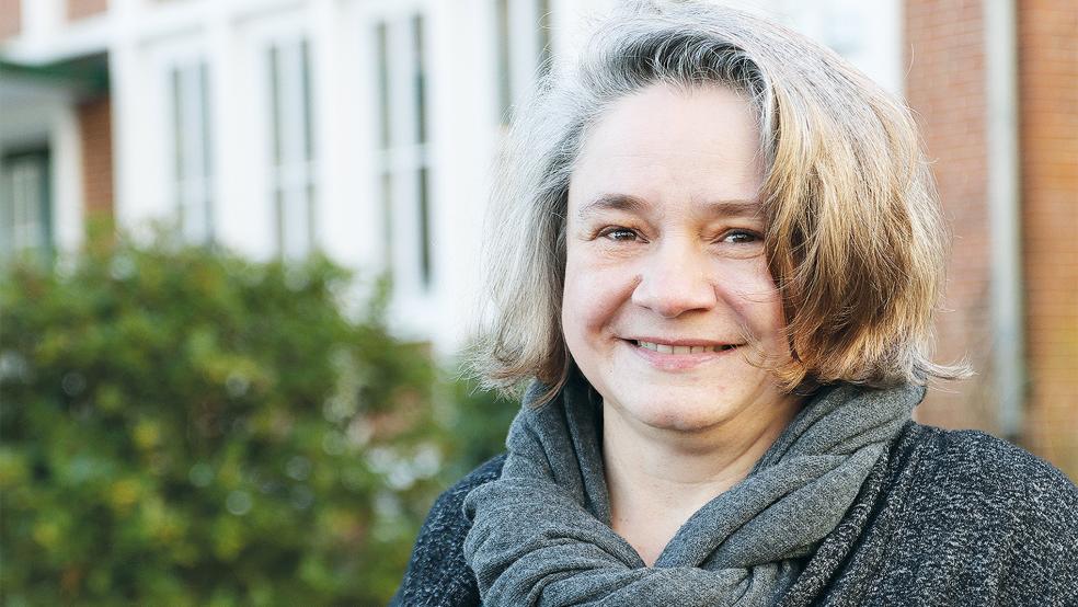 Präventionsbeauftragte Manuela Feldmann steht den Gemeinden mit Rat und Tat zur Seite, um sexualisierte Gewalt so gut es geht zu verhindern.  © Foto: Preuß (Landeskirche)