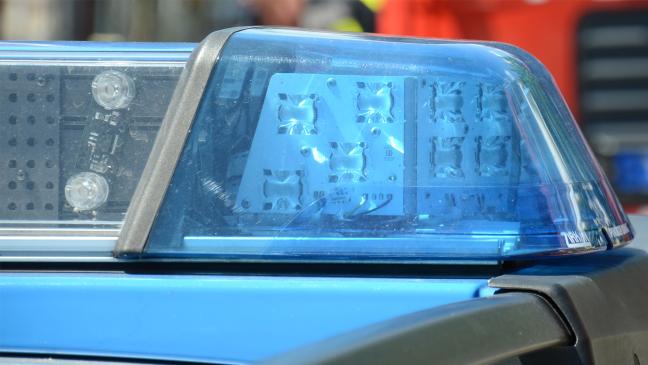 Frau verschwindet nach Unfall