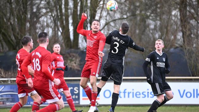 Bunde siegt nach doppeltem Rückstand