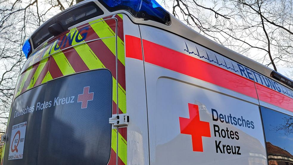 Der schwer verletzte Rennradfahrer wurde in ein Krankenhaus gebracht. © Szyska (Symbolfoto)