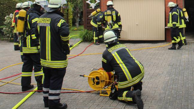 Akku löst Brand in Schuppen aus