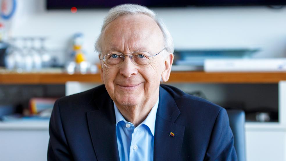 Seit 50 Jahren im Einsatz für seine Werft: Bernard Meyer.<br />  © Foto: Meyer Werft