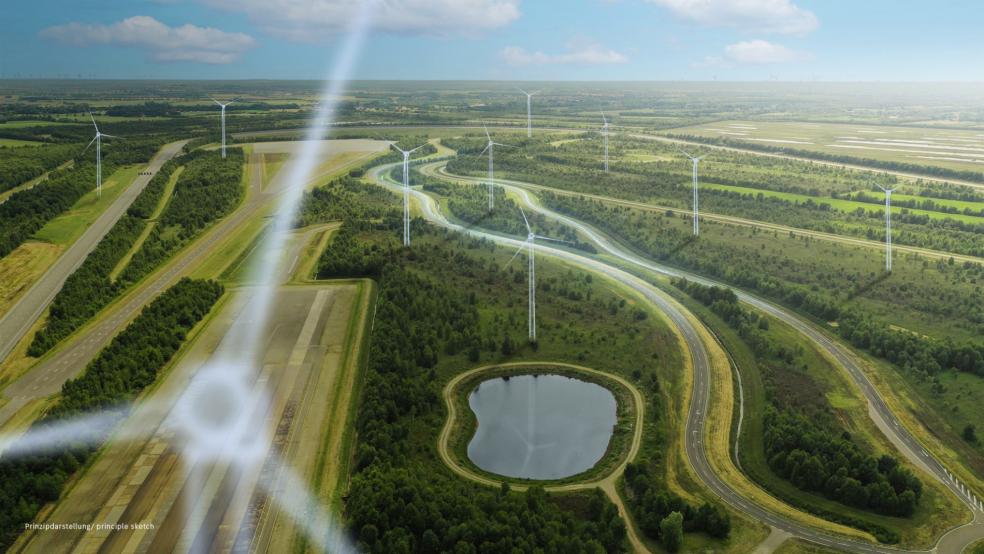 Bis 2026 sollen auf dem Gelände der Automobil-Teststrecke in Papenburg circa 20 Windenergieanlagen mit einer Leistung von mehr als 120 Megawatt installiert werden. © Mercedes-Benz Group AG