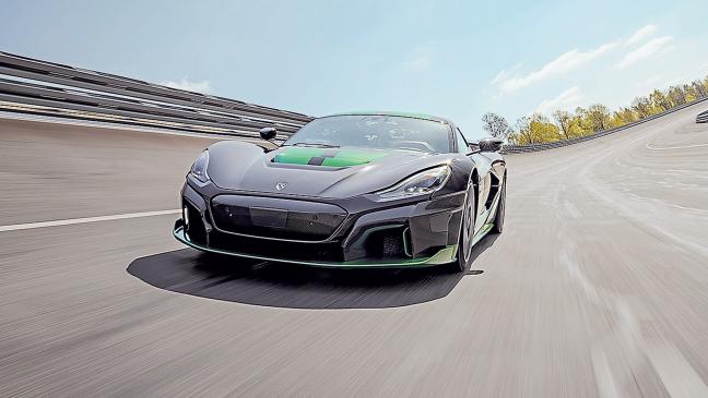 E-Auto fährt in Papenburg Rekorde