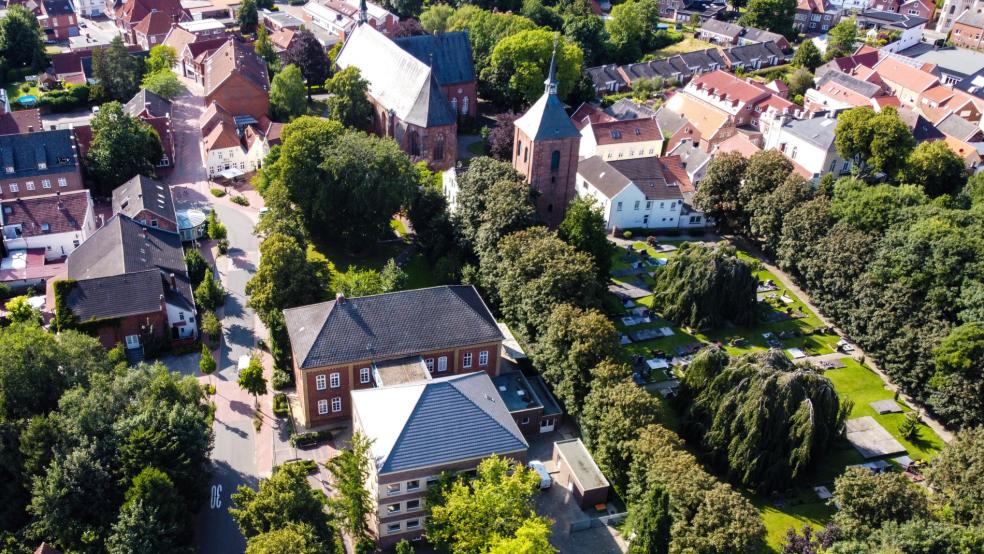 Der Schuldenstand der Stadt Weener wird in diesem Jahr kräftig steigen. © Bruins