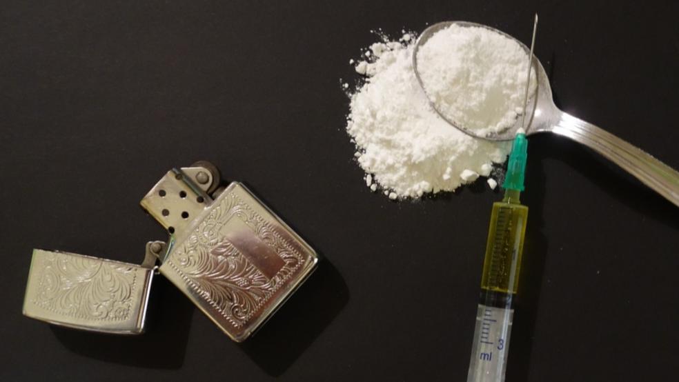 Innerhalb von sieben Tagen soll der Angeklagte fast 200 Gramm Kokain und mehr als 30 Gramm Heroin in Bunde über die Grenze geschmuggelt haben.  © Pixabay (Symbolfoto)