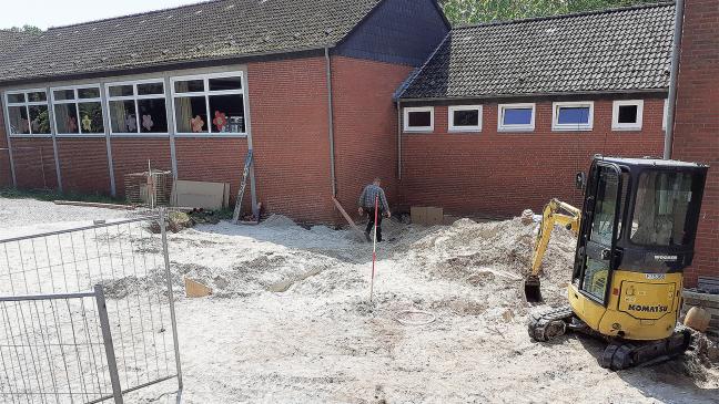 An der Grundschule wird gebuddelt