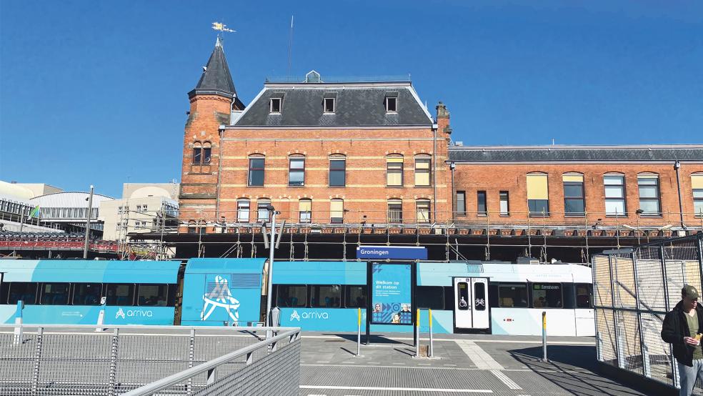 Ein Arriva-Zug im Hauptbahn von Groningen.  © Foto: Kuper