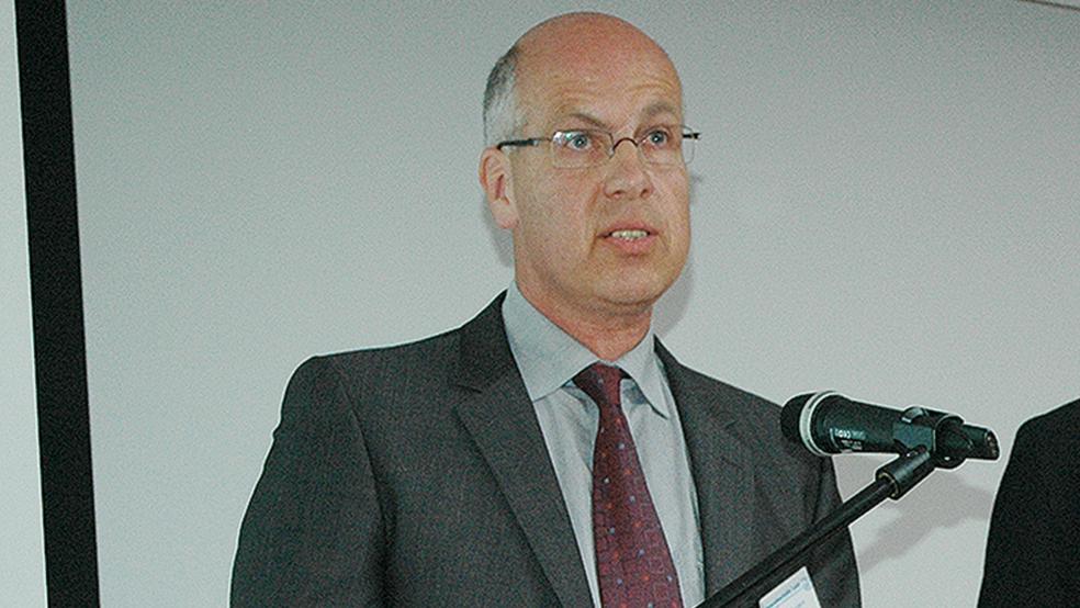 Schulleiter bereits seit 1991: Achim Beckers.  © Foto: Szyska