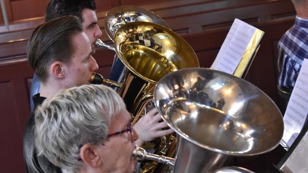 Morgen ab 19 Uhr heißt es "Deutschland und Nederland" singen in der Georgskirche in Weener. © Kuper