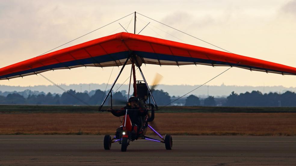 In Hafen musste ein Pilot mit seinem Ultraleichtflugzeug notlanden.  © Pixabay