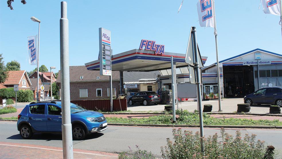 Der Bau der Ampel in der Mühlenstraße kommt wieder in Bewegung. Die Arbeiten werden in Kürze fortgesetzt.  © Foto: Busemann