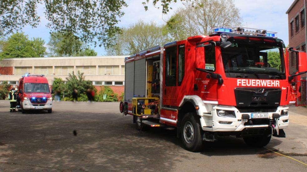 Mit zwei Fahrzeugen, hier ein Archivbild von einem früheren Einsatz, war die Feuerwehr Weener heute am Gorch-Fock-Ring aktiv. © Feuerwehr/Rand