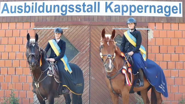 Midlumer Reitstall feiert zwei Derbysiege