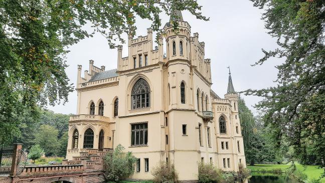 Kunst, Sport und Führungen