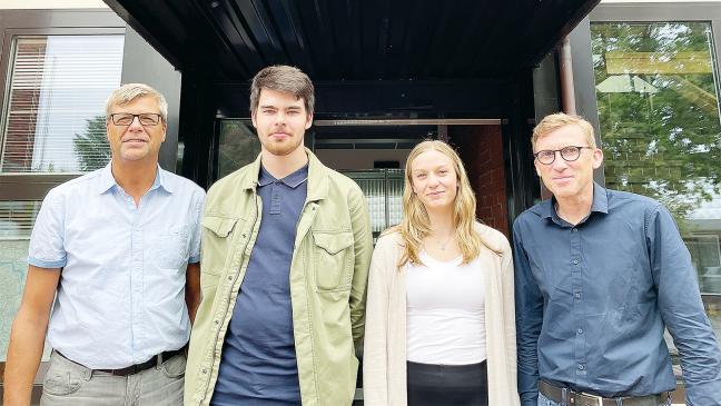 Auszubildende treten in Bunde den Dienst an