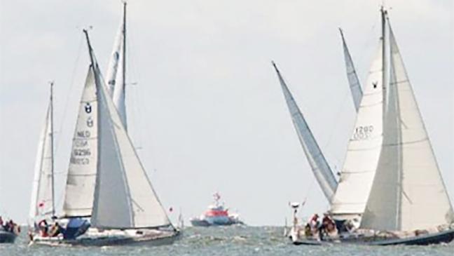 Ems-Regatta am Ende des Monats