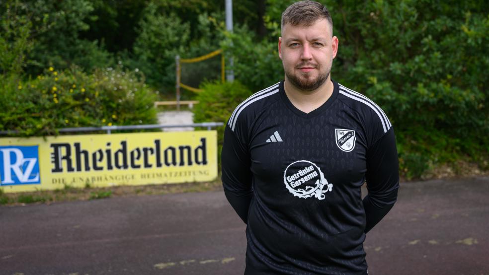 TuS-Keeper Marcel Schröder verhinderte in Hälfte eins einen früheren Rückstand.  © Foto: Bruins