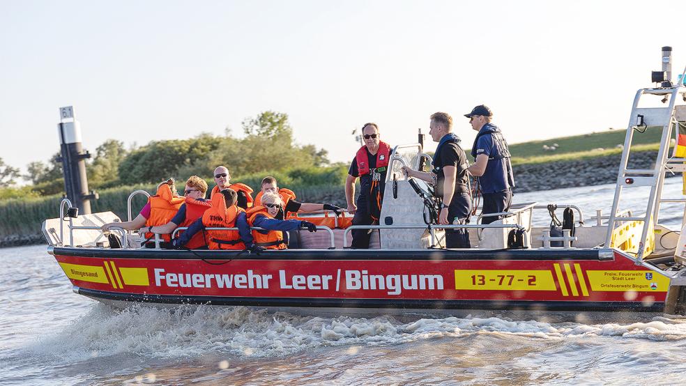  © Fotos: Feuerwehr/Eike Wientjes 