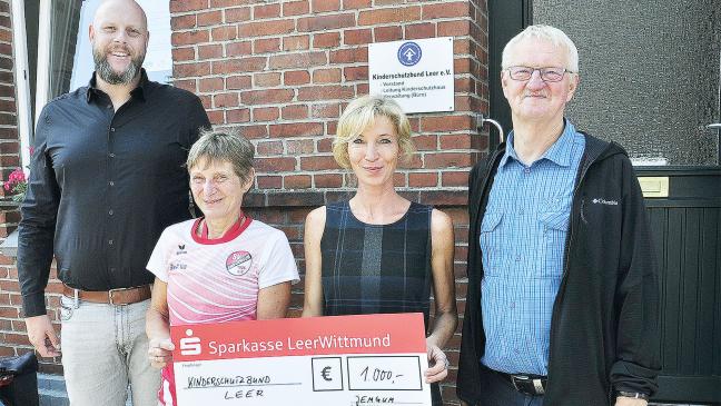 SV Ems spendet 1000 Euro an Kinderschutzbund