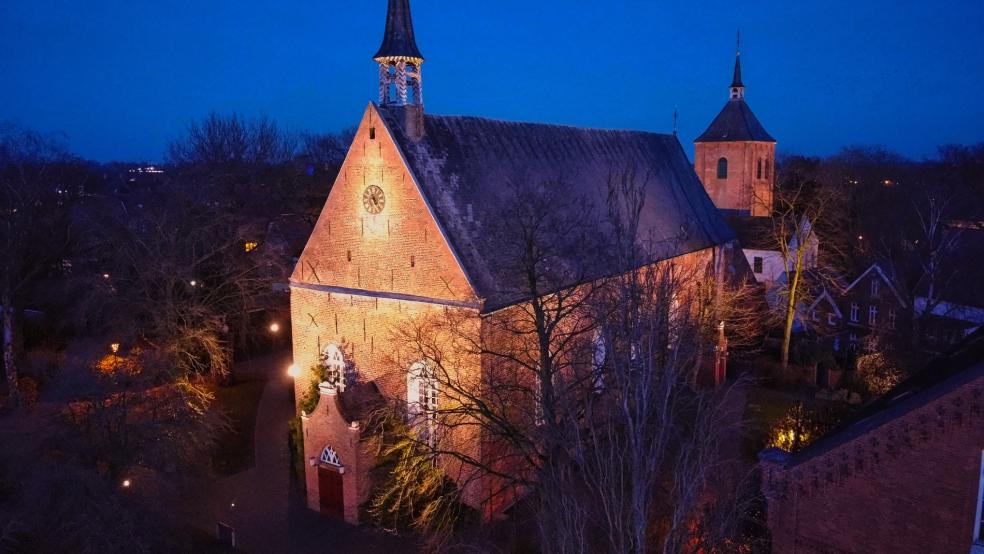 Die reformierte Georgskirche ist der Startpunkt. © Bruins