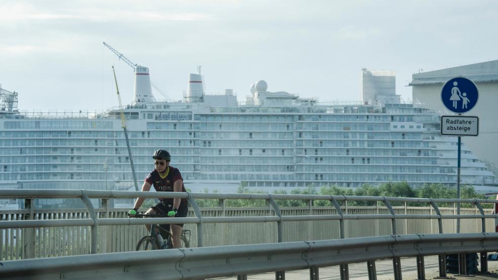 Der Bau der "Carnival Jubilee" macht die Jobs bei der Meyer Werft vorerst "sattelfest". Aber wie geht es weiter in 2024? © Hanken