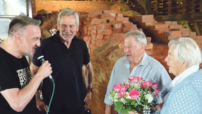 Besondere Ehrung für ein Ziegler-Urgestein