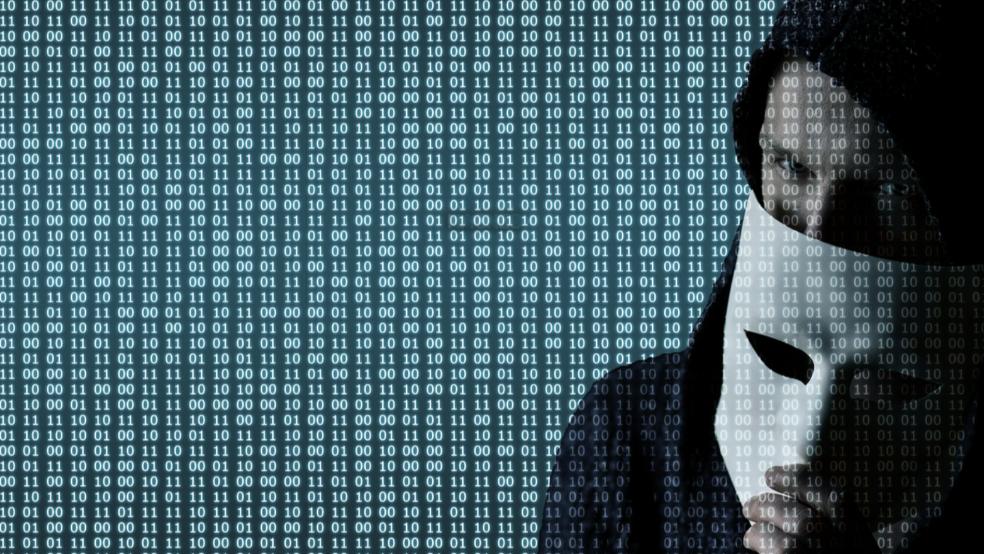 Mit einer gefälschten Identität im Internet hat ein 28-jähriger Leeraner den Kontakt zu Chatpartnern gesucht - und sie dann erpresst. © pixabay