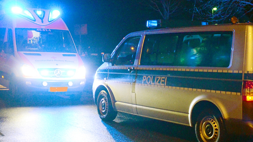 Nach einem schweren Verkehrsunfall in Upgant-Schott ist nun ein zweites Todesopfer zu beklagen. © Hanken (Archivbild)