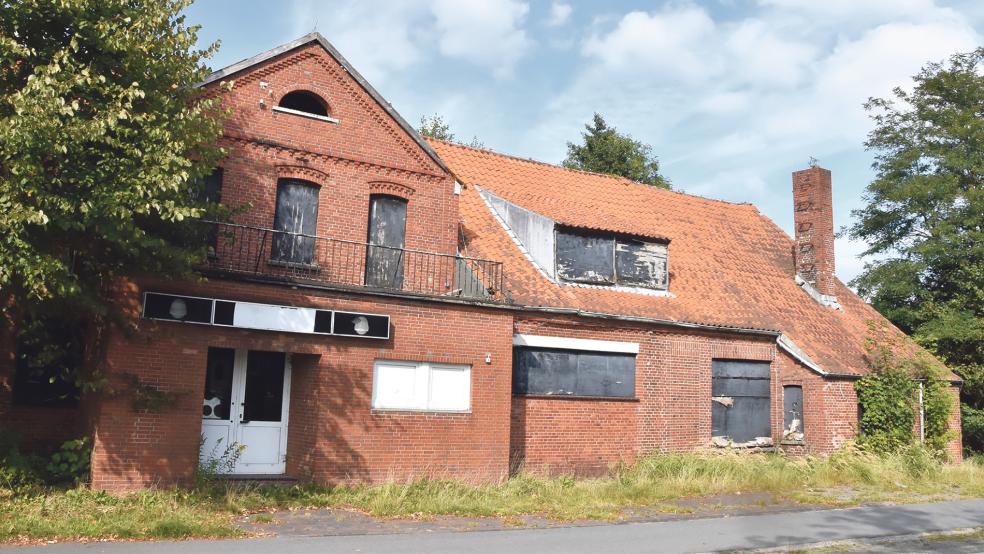 Die Disco »Allotria« in Rechtsupweg hatte in den 1960er- bis 1980er-Jahren Kultstatus. Fans gibt es bis heute. Die Gebäude sind aber seit Jahren verfallen.  © Foto: Dirks