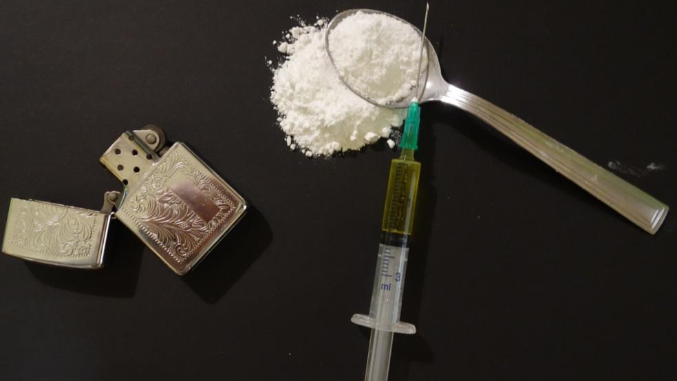 »Ich habe es nicht gemacht, um damit Geld zu verdienen oder große Profite zu machen, sondern für die Sucht«, erklärte der Angeklagte sein Motiv. Er konsumierte selbst Heroin und Kokain. © Pixabay (Symbolfoto)