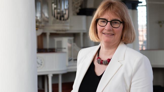 Kirchenpräsidentin warnt vor weiterer Spaltung der Gesellschaft