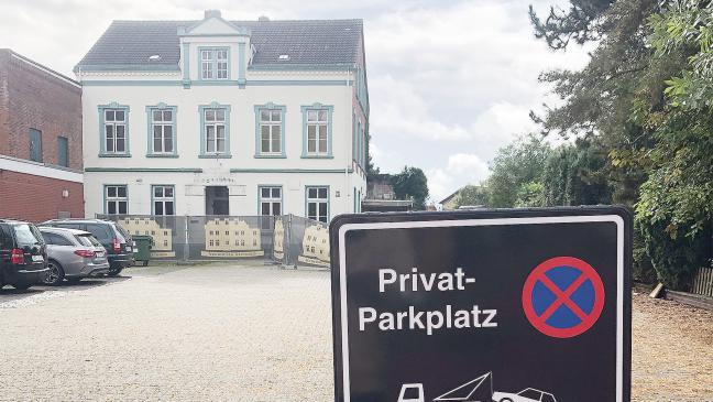 Weiter in der Warteschleife