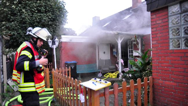 64-Jährige bei Zimmerbrand schwer verletzt