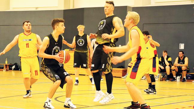TuS-Basketballer kassieren Heimniederlage