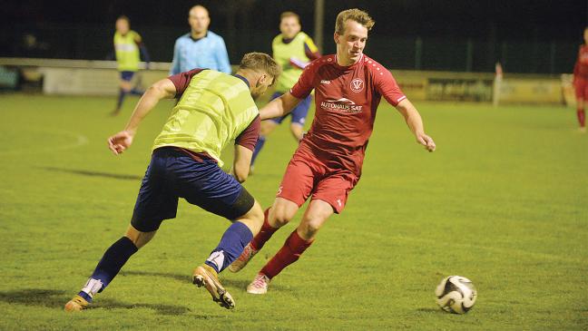 Bunde II trifft ohne Trainer achtmal