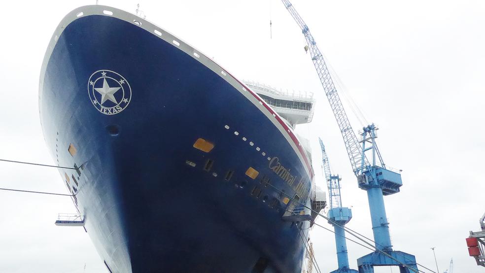 Soll am Montag Papenburg verlassen: Die "Carnival Jubilee". © Foto: Hanken