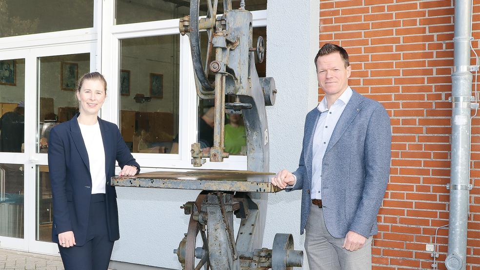 Sie wollen das BBZ modern und zukunftssicher aufstellen: Ramona Ripken und Klaus Barghorn.  © Foto: HWK