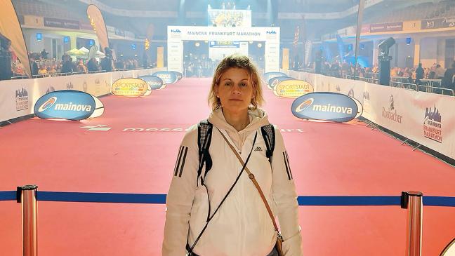 Teutonin bewältigt kaltnassen Marathon