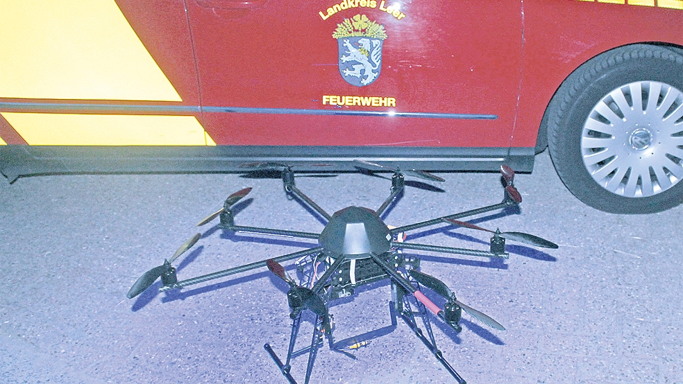 Die Polizei forderte zur Unterstützung die Drohne der Kreisfeuerwehr an.  © Archivfoto: Rand (Feuerwehr)