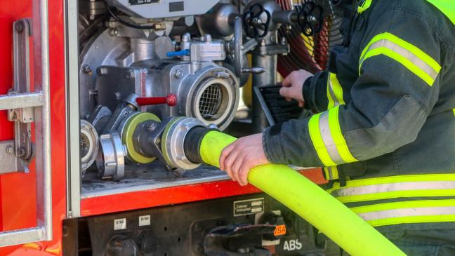 Feuerwehr evakuiert Feriengäste