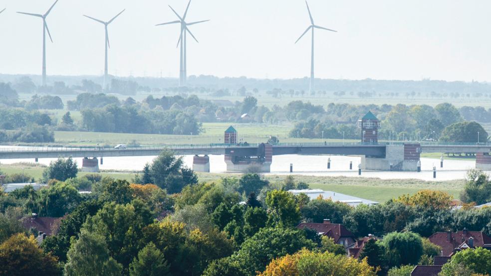 Die Jann-Berghaus-Brücke wird am Donnerstag ganztägig nicht passierbar sein.  © Foto: Hanken