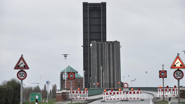 Weg über die Jann-Berghaus-Brücke gesperrt