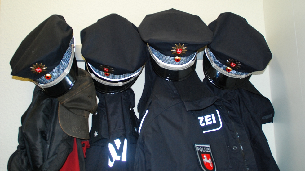 Zeugen, die sachdienliche Hinweise geben können, werden gebeten, die Polizei in Bunde zu verständigen. © Hanken (Symbolfoto)