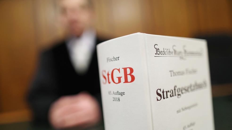 Das Gericht muss prüfen, ob die Schuldfähigkeit des Angeklagten zur Tatzeit eingeschränkt oder gar aufgehoben war. Er soll an einer psychischen Erkrankung leiden. © Berg (dpa/Symbolfoto)