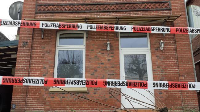 87-Jährige im Schlaf mit Kissen erstickt