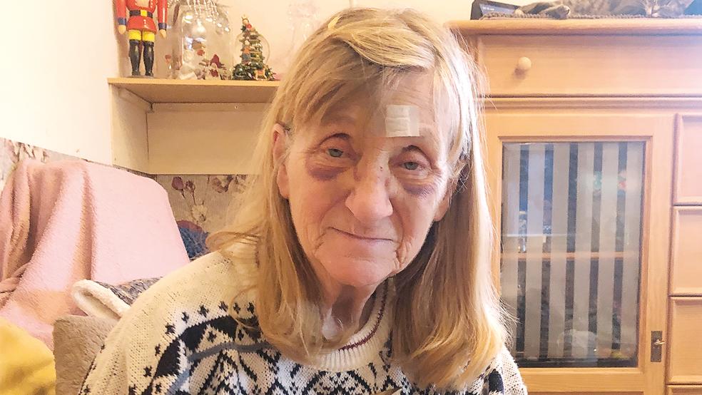 Marianne Görs stürzte schwer und stand vor der geöffneten Emsbrücke.  © Foto: Busemann 