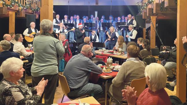 Weihnachtsgrüße aus Leer auf die Weltmeere