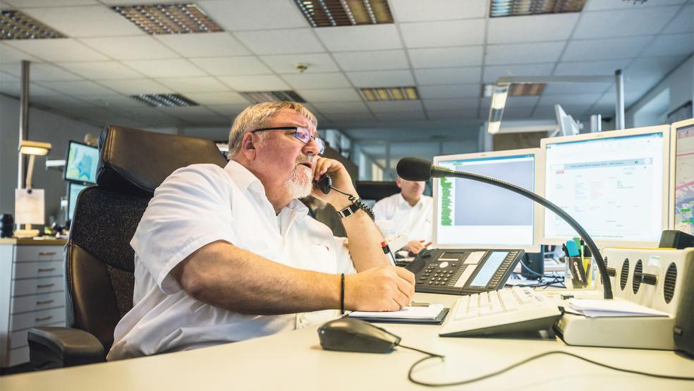 Menschen in Not zu helfen, das hat Wilhelm Elies bei seiner Arbeit in der Rettungsleitstelle See immer angetrieben.  © Foto: DGzRS